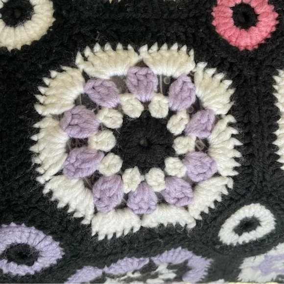 HP ⭐️ Handmade throw blanket | 39”W x 71” - Picture 14 of 15